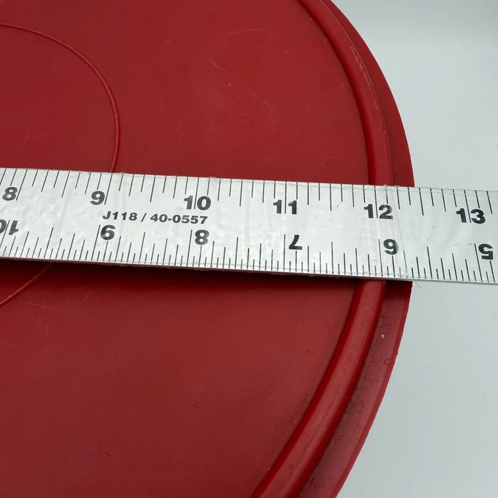 Tupperware vintage mixing